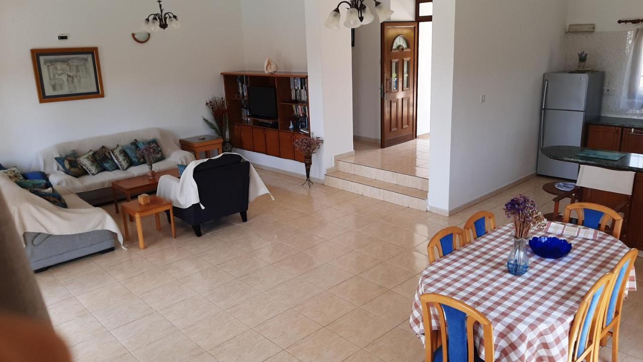 Chriseleni Latchi Villas Polis Eksteriør billede